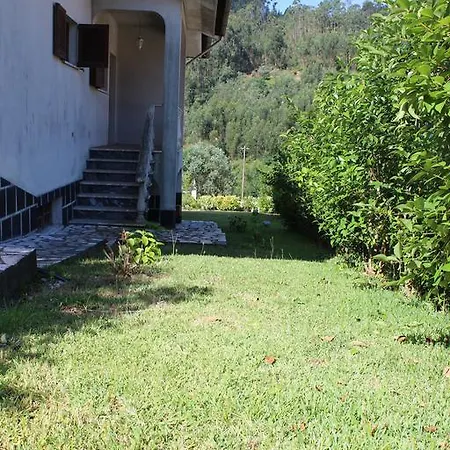 Country house Oliveira Figueira de Lorvao